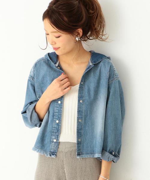 Another Edition（アナザーエディション）の「デニムフードシャツ/AEBC DNM HOOD SHT◆（シャツ/ブラウス・レディース・ライトブルー/オフホワイト・FREE）」の2枚目の写真