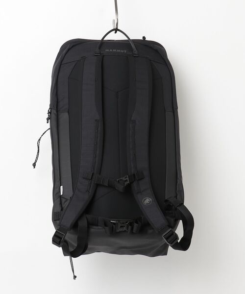 Mammut(マムート)の「アルト 28 / Alto 28(バックパック/リュック・メンズ・ブラック・28)」の2枚目の写真