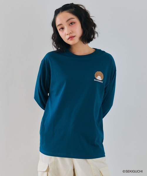 cross marche(クロスマルシェ)の「【モンチッチ】ワンポイント刺繍ロンT(Tシャツ/カットソー・レディース・オフホワイト/ブラック/ダークグリーン・L/M/LL)」の3枚目の写真
