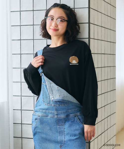 cross marche(クロスマルシェ)の「【モンチッチ】ワンポイント刺繍ロンT(Tシャツ/カットソー・レディース・オフホワイト/ブラック/ダークグリーン・L/M/LL)」の15枚目の写真