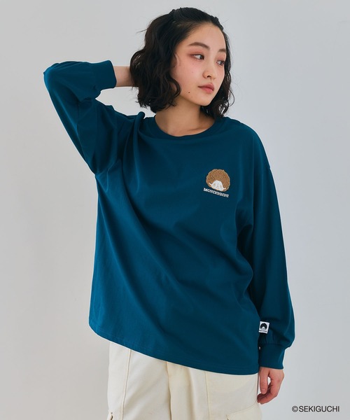 cross marche(クロスマルシェ)の「【モンチッチ】ワンポイント刺繍ロンT(Tシャツ/カットソー・レディース・オフホワイト/ブラック/ダークグリーン・L/M/LL)」の21枚目の写真