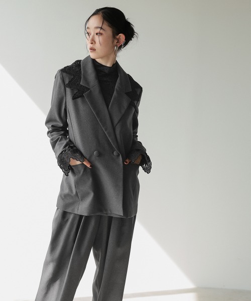 Callarus(カラルス)の「【セットアップ】レース使いダブルブレストデザインジャケットカーブパンツセットアップスーツ〔Callarus〕(セットアップ・レディース・チャコール/ブラック・S/L/M/LL)」の20枚目の写真