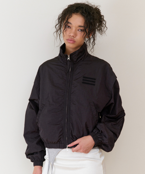 THEVINYLHOUSE(ザバイニルハウス)の「SHIRRING OVER NYLON JACKET BLACK(ナイロンジャケット・メンズ・その他・SMALL/MEDIUM/LARGE)」の2枚目の写真