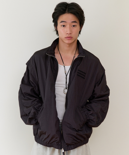 THEVINYLHOUSE(ザバイニルハウス)の「SHIRRING OVER NYLON JACKET BLACK(ナイロンジャケット・メンズ・その他・SMALL/MEDIUM/LARGE)」の9枚目の写真