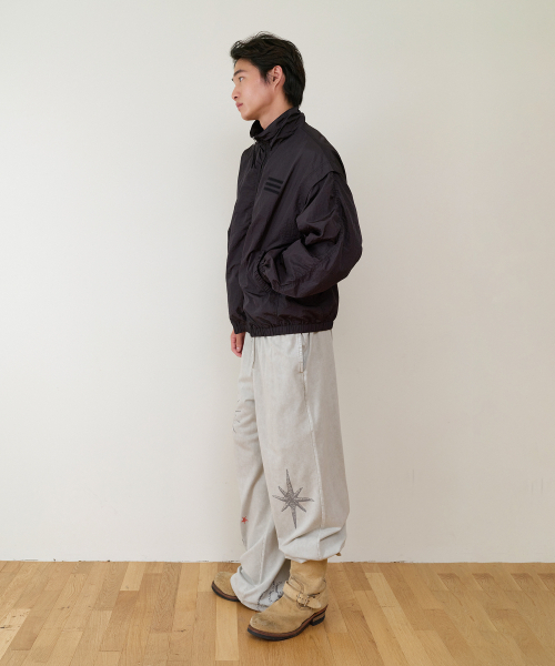 THEVINYLHOUSE(ザバイニルハウス)の「SHIRRING OVER NYLON JACKET BLACK(ナイロンジャケット・メンズ・その他・SMALL/MEDIUM/LARGE)」の13枚目の写真