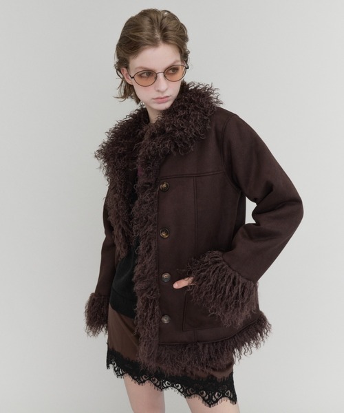 Rohwel(ローウェル)の「Volume Fur Mouton Coat / ボリュームファームートンコート(ムートンコート・レディース・ブラック/ブラウン/ベージュ・FREE)」の3枚目の写真