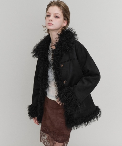 Rohwel(ローウェル)の「Volume Fur Mouton Coat / ボリュームファームートンコート(ムートンコート・レディース・ブラック/ブラウン/ベージュ・FREE)」の2枚目の写真