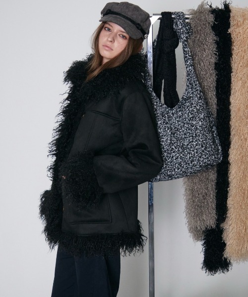 Rohwel(ローウェル)の「Volume Fur Mouton Coat / ボリュームファームートンコート(ムートンコート・レディース・ブラック/ブラウン/ベージュ・FREE)」の16枚目の写真