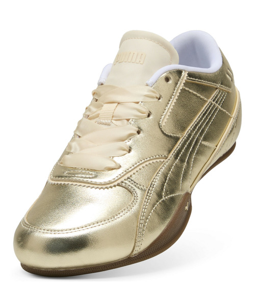 PUMA(プーマ)の「PUMA プーマ ウィメンズ ベラ ミナ パール スニーカー(スニーカー・レディース・クリーム/シルバー系その他・24.5cm/24.0cm/22.0cm/25.0cm/23.5cm/23.0cm/22.5cm/26.0cm/25.5cm)」の9枚目の写真