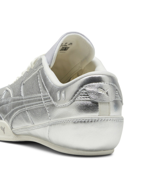 PUMA(プーマ)の「PUMA プーマ ウィメンズ ベラ ミナ パール スニーカー(スニーカー・レディース・クリーム/シルバー系その他・24.5cm/24.0cm/22.0cm/25.0cm/23.5cm/23.0cm/22.5cm/26.0cm/25.5cm)」の13枚目の写真