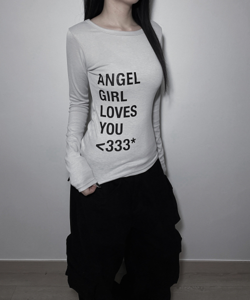IZROOM(イズルーム)の「エンジェルガール スリムフィット長袖トップス (LIGHT GRAY)(Tシャツ/カットソー・レディース・その他・FREE)」の5枚目の写真