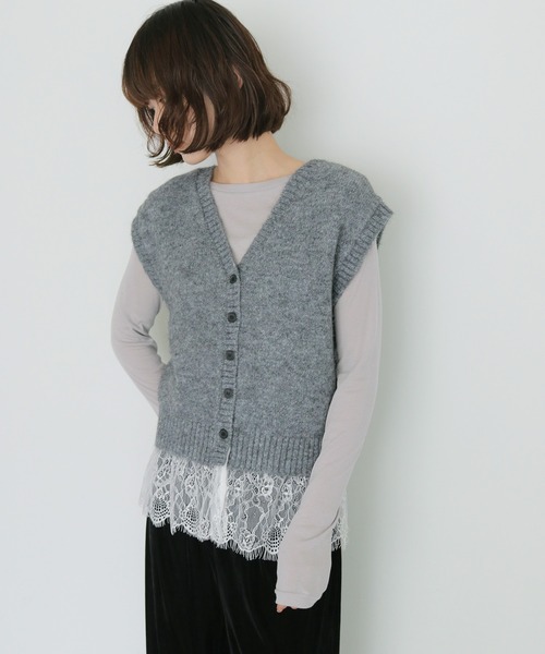 cheriella（シェリエラ）の「【cheriella】レースレイヤードVネックニットベスト LACE LAYERED V-NECK KNIT VEST（ベスト・レディース・ブラック/グレー/ブラウン・FREE）」の21枚目の写真