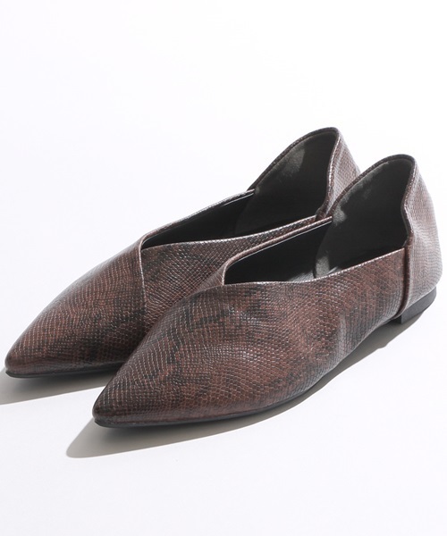 WEGO（ウィゴー）の「DISPARK/ポインテッドバブーシュ（バレエシューズ・レディース・ブラック/カーキ/ブラウン/ターコイズブルー・LARGE/MEDIUM）」の2枚目の写真