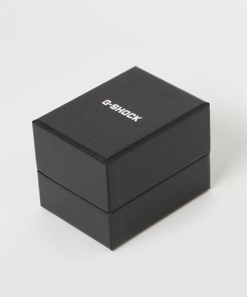 G-SHOCK（ジーショック）の「Black × Gold Series(ブラック×ゴールドシリーズ) / GD-100GB-1JF（デジタル腕時計・メンズ・ブラック×ゴールド・FREE）」の7枚目の写真