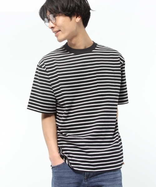 LAKOLE（ラコレ）の「【吸水速乾】プレーティング天竺ボーダー柄Tシャツ / LAKOLE（Tシャツ/カットソー・メンズ・ブラック/ホワイト・SMALL/MEDIUM/LARGE）」の2枚目の写真