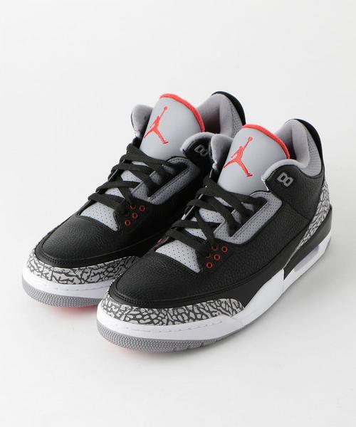 NIKE（ナイキ）の「NIKE AIRJORDAN 3 RETRO OG BLACK CEMENT（スニーカー・メンズ・ブラック・27cm/26cm/25.5cm/26.5cm/25cm/28cm/28.5cm/27.5cm/30cm/29cm）」の2枚目の写真