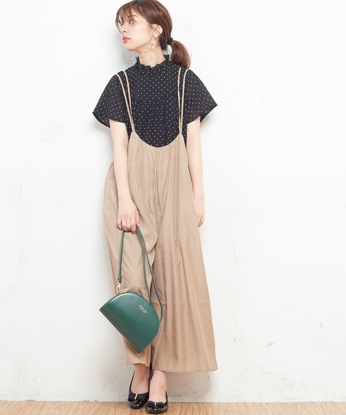 natural couture（ナチュラルクチュール）の「AWギャザー×後ろレースアップサロペ（ワンピース・レディース・ブラック/ベージュ/ドット/チェック/レンガ・FREE）」の9枚目の写真