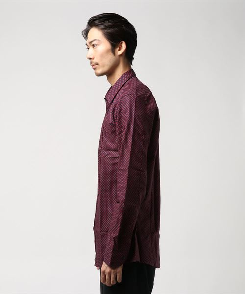 HUGO（ヒューゴ）の「エクストラスリムフィット コットンシャツ ウィズ オールオーバープリント（シャツ/ブラウス・メンズ・レッド系その他・S/M/L/XL）」の2枚目の写真