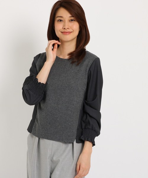 Sunauna(スーナウーナ)の「シャーリング袖ウール混ブラウス(シャツ/ブラウス・レディース・チャコールグレー/ネイビー・40/38/34)」の2枚目の写真