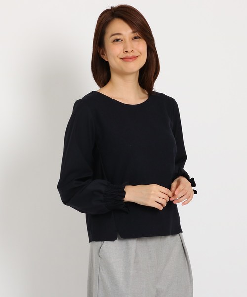 Sunauna(スーナウーナ)の「シャーリング袖ウール混ブラウス(シャツ/ブラウス・レディース・チャコールグレー/ネイビー・40/38/34)」の7枚目の写真