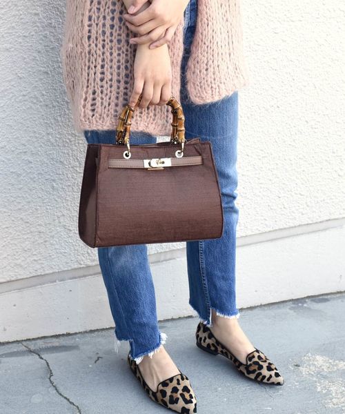 Khaju（カージュ）の「【WEB限定】Khaju:バンブーストラップトート◇（ハンドバッグ・レディース・ブラック/ブラウン/ベージュ/ワイン・ONE SIZE）」の9枚目の写真