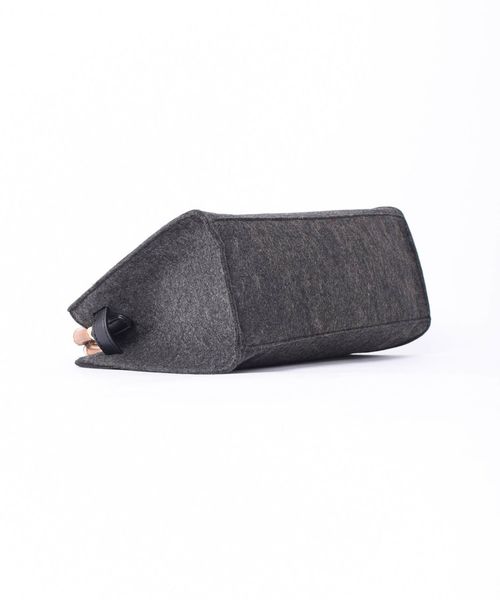 Khaju（カージュ）の「【WEB限定】Khaju:バンブーストラップトート◇（ハンドバッグ・レディース・ブラック/ブラウン/ベージュ/ワイン・ONE SIZE）」の14枚目の写真