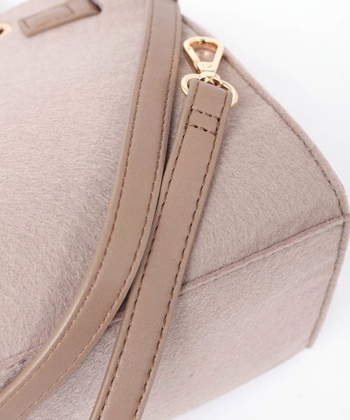 Khaju（カージュ）の「【WEB限定】Khaju:バンブーストラップトート◇（ハンドバッグ・レディース・ブラック/ブラウン/ベージュ/ワイン・ONE SIZE）」の22枚目の写真