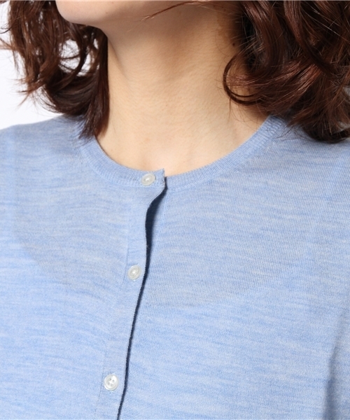 BEAMS LIGHTS Women's(ビームスライツ ウィメンズ)の「□BEAMS LIGHTS / ウォッシャブルウール カーディガン(カーディガン/ボレロ・レディース・オフホワイト/ライトグレー/サックスブルー・ONE SIZE)」の4枚目の写真