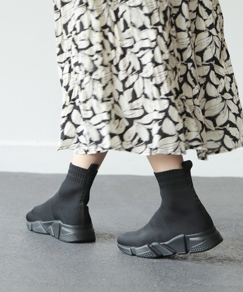 SESTO（セスト）の「厚底スニーカーソックスブーツ（ブーツ・レディース・ブラック/ブラック系その他/ベージュ・38/39/35/36/37）」の7枚目の写真