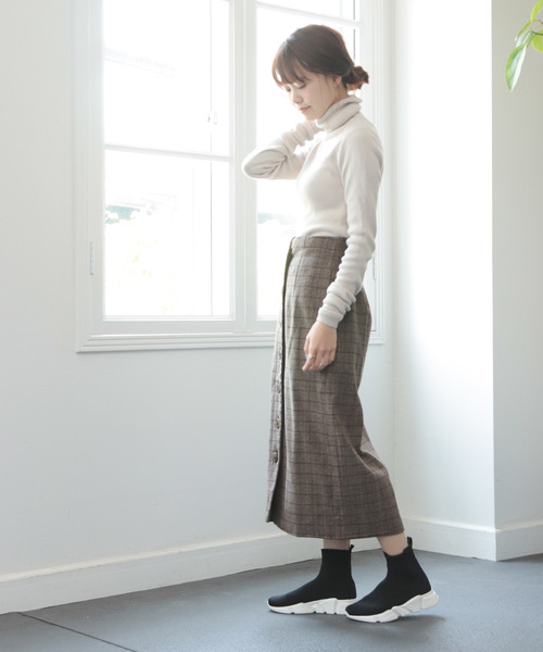 SESTO（セスト）の「厚底スニーカーソックスブーツ（ブーツ・レディース・ブラック/ブラック系その他/ベージュ・38/39/35/36/37）」の10枚目の写真