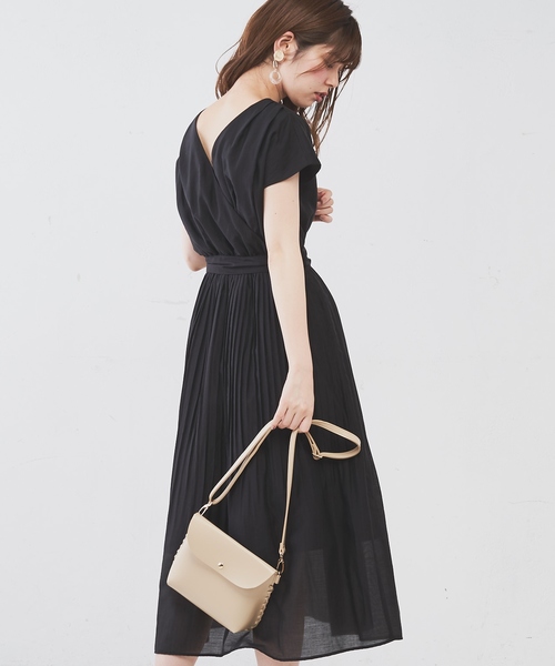 natural couture（ナチュラルクチュール）の「カシュクール2WAYプリーツワンピース（ワンピース・レディース・ブラック/ベージュ/ブラック系その他/ブラウン系その他/ピンク/ストライプ・FREE）」の9枚目の写真