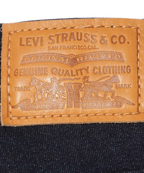Levi's(リーバイス)の「724(TM) ハイライズストレートフィット TO THE NINE(デニムパンツ・レディース・ダークインディゴブルー・28inch/24inch/25inch/26inch/27inch/23inch)」の9枚目の写真