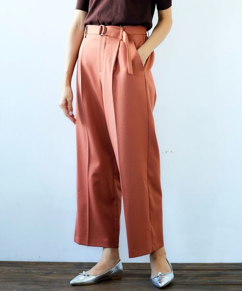 Perle Peche(ペルルペッシュ)の「バックルベルト付ワイドパンツ(パンツ)」|レンガ