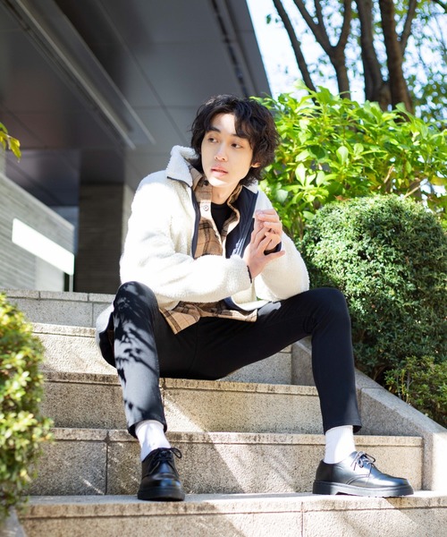 WEGO（ウィゴー）の「WEGO/ボアフリーススタンドブルゾン（ブルゾン・メンズ・オフホワイト/ブラック/パープル/ホワイト・MEDIUM/LARGE/SMALL）」の7枚目の写真