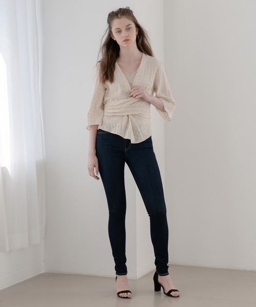 Levi's（リーバイス）の「Levi's/リーバイス 721(TM) ハイライズスキニーフィット TO THE NINE（デニムパンツ・レディース・ダークインディゴブルー・28inch/24inch/25inch/26inch/27inch/23inch/30inch/29inch）」の15枚目の写真