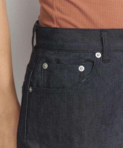 BEAUTY&YOUTH UNITED ARROWS（ビューティーアンドユースユナイテッドアローズ）の「BY デニム5ポケットタイトロングスカートо（デニムスカート・レディース・オフホワイト/ネイビー・MEDIUM/SMALL）」の12枚目の写真