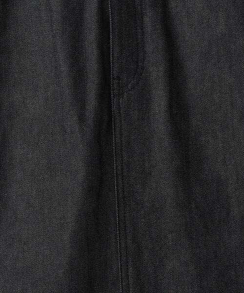 BEAUTY&YOUTH UNITED ARROWS（ビューティーアンドユースユナイテッドアローズ）の「BY デニム5ポケットタイトロングスカートо（デニムスカート・レディース・オフホワイト/ネイビー・MEDIUM/SMALL）」の5枚目の写真