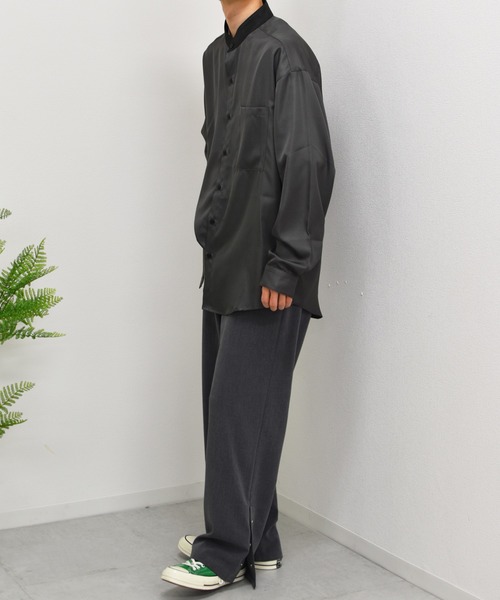kutir(クティール)の「ルーズバンドカラーシャツ(シャツ/ブラウス・メンズ・チャコールグレー/ライトグレー/カーキ・LARGE/MEDIUM)」の4枚目の写真