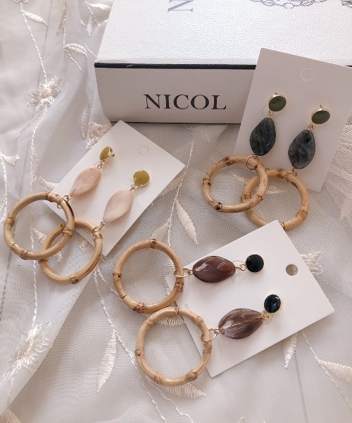 ap retro（アプレトロ）の「バンブーリング×マーブルストーンピアス【ZOZO限定アイテム】（ピアス（両耳用）・レディース・ブラック/イエロー/グリーン・FREE）」の4枚目の写真