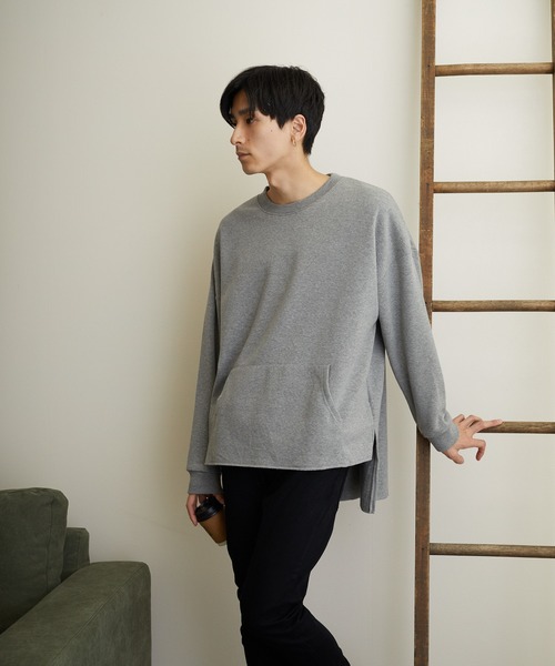 VIBGYOR（ヴィブジョー）の「VIBGYOR Select/ パイル裏起毛BIGスリットクルーネック (BL)（スウェット・メンズ・ライトグレー/ブラック/ベージュ/その他1/その他2/杢グレー/チャコール・LARGE/MEDIUM）」の19枚目の写真
