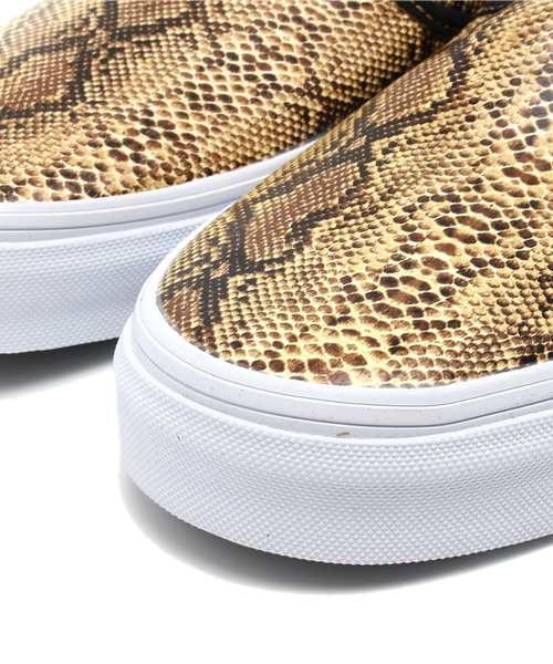 NANO universe（ナノユニバース）の「VANS/Classic Slip On SNAKE（スニーカー・メンズ・その他1/その他2・7.5/8.5/9.5）」の6枚目の写真