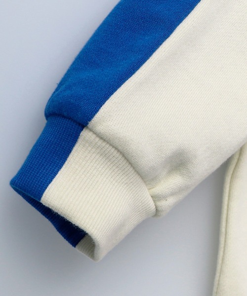 BRANSHES（ブランシェス）の「袖口切替え裏起毛トレーナー（スウェット・キッズ・ライトグリーン/アイボリー・90cm/110cm/100cm/120cm/130cm/140cm/150cm）」の22枚目の写真