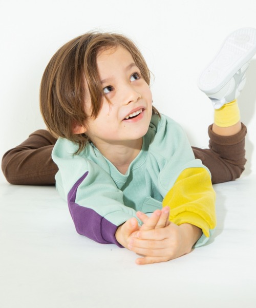 BRANSHES（ブランシェス）の「袖口切替え裏起毛トレーナー（スウェット・キッズ・ライトグリーン/アイボリー・90cm/110cm/100cm/120cm/130cm/140cm/150cm）」の9枚目の写真