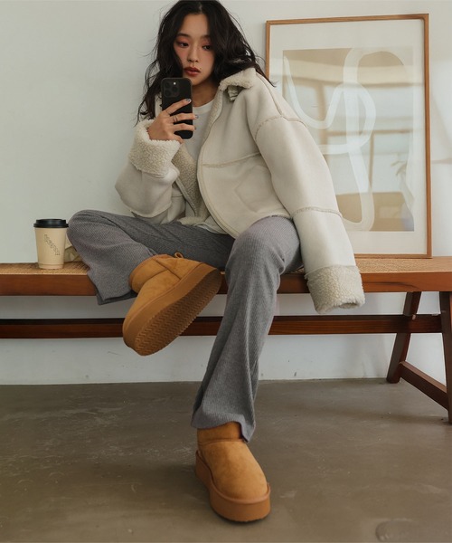 KOBE LETTUCE(コウベレタス)の「選べる3丈 裏微起毛 サイドスリットセミフレアリブレギンスパンツ(レギンス/スパッツ・レディース・ブラウン系その他/グレイッシュベージュ/カーキ/ブラック/ピンク系その他/ブラック系その他/アイボリー/ブルー系/ライトグレー/ネイビー/グリーン系/杢グレー・M1/2/1/M2/M3/3/L1/L2/L3)」の18枚目の写真