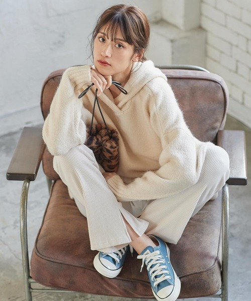 KOBE LETTUCE(コウベレタス)の「選べる3丈 裏微起毛 サイドスリットセミフレアリブレギンスパンツ(レギンス/スパッツ・レディース・ブラウン系その他/グレイッシュベージュ/カーキ/ブラック/ピンク系その他/ブラック系その他/アイボリー/ブルー系/ライトグレー/ネイビー/グリーン系/杢グレー・M1/2/1/M2/M3/3/L1/L2/L3)」の16枚目の写真