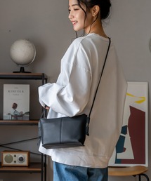 本牛革ミニショルダーバッグ