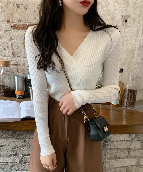 yuue' ( wear )（ユーイ）の「カシュクールデザインニットカットソー（ニット/セーター・レディース・ホワイト/ブラック/アイボリー・FREE）」の10枚目の写真