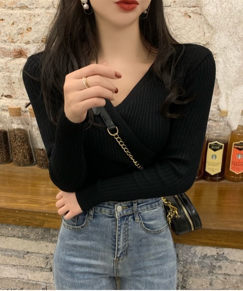 yuue' ( wear )（ユーイ）の「カシュクールデザインニットカットソー（ニット/セーター・レディース・ホワイト/ブラック/アイボリー・FREE）」の6枚目の写真