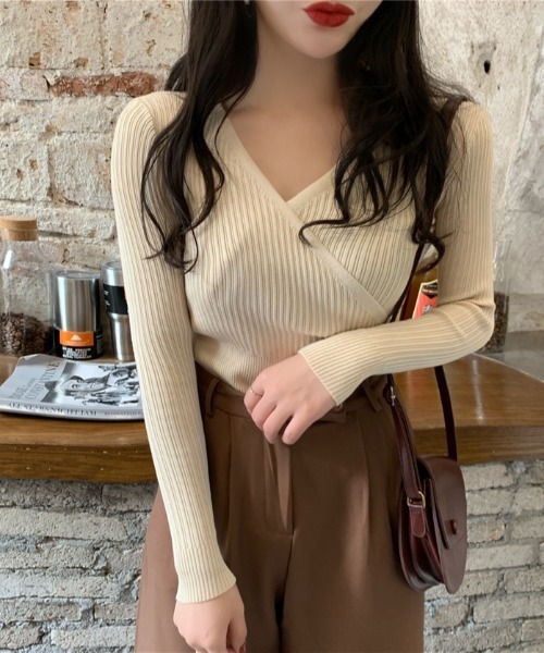 yuue' ( wear )（ユーイ）の「カシュクールデザインニットカットソー（ニット/セーター・レディース・ホワイト/ブラック/アイボリー・FREE）」の12枚目の写真