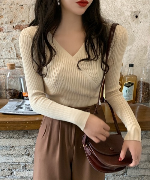 yuue' ( wear )（ユーイ）の「カシュクールデザインニットカットソー（ニット/セーター・レディース・ホワイト/ブラック/アイボリー・FREE）」の14枚目の写真